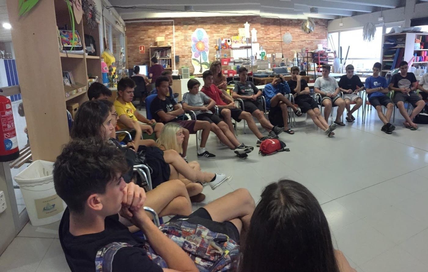 250-1592310184-1400x1400